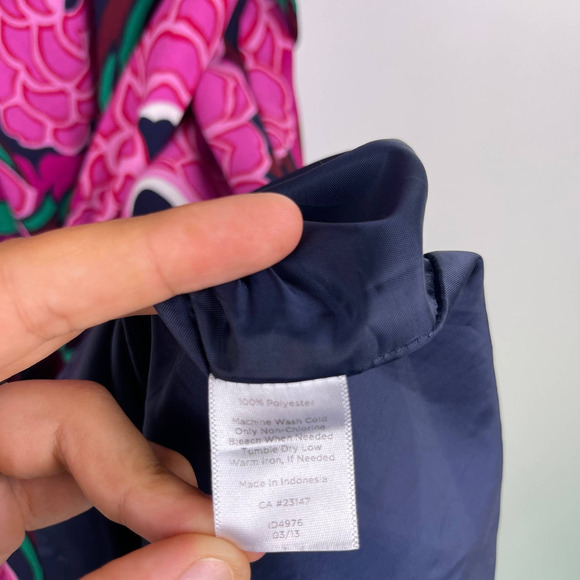 TALBOTS Bold Pink Floral Cap Sleeve Crepe Shift Dress Women's Large Petite LP - Picture 4 of 7